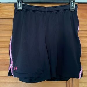 Women’s black Under Armour shorts